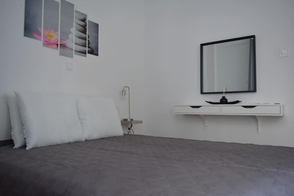 Pagrati Apartment Διαμέρισμα Παγκράτι Athens Exterior photo